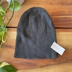 NWT Athleta Grey Reversible Beanie